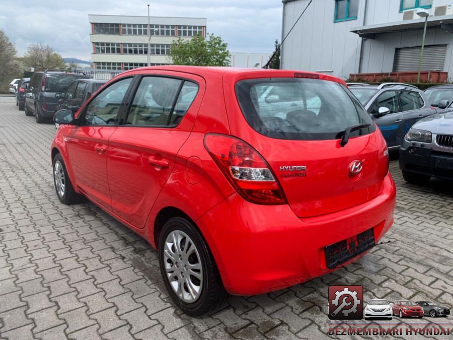 Aripa fata hyundai i20 2010