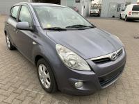 Bascula hyundai i20 2010