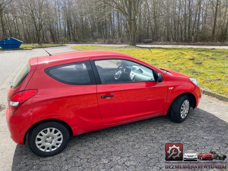 Traversa cutie viteze hyundai i20 2010